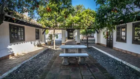 For sale chalet in Sotogrande