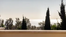 Se vende apartamento en New Golden Mile con 4 dormitorios