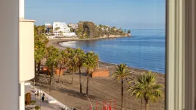 For sale apartment in Estepona