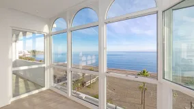 For sale apartment in Estepona
