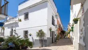 Chalet en venta en Estepona de 2 dormitorios