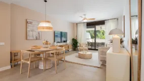 Apartment in Estepona for sale