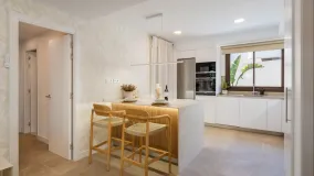 Apartment in Estepona for sale