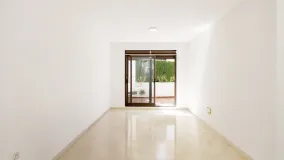 Apartamento en venta con 3 dormitorios en Costalita