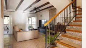 3 bedrooms chalet for sale in Estepona