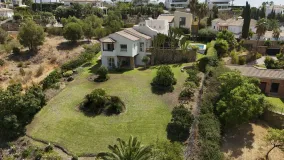 Chalet en venta en Benahavis con 5 dormitorios