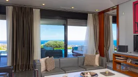 Villa for sale in Los Altos de los Monteros