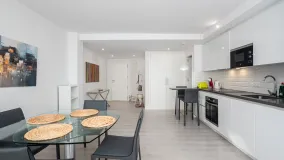 For sale Marbella Centro apartment with 4 bedrooms