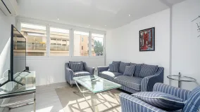 For sale Marbella Centro apartment with 4 bedrooms