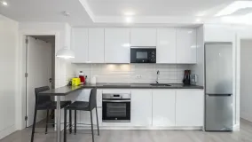 For sale Marbella Centro apartment with 4 bedrooms