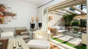 For sale apartment in Rio Real with 3 bedrooms