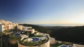 For sale apartment with 2 bedrooms in Samara