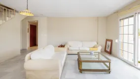 Atico duplex en venta en Costabella