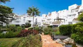 2 bedrooms ground floor apartment for sale in White Pearl Beach