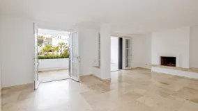 For sale Jardines de las Golondrinas 3 bedrooms apartment