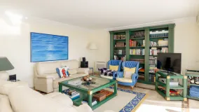 Duplex penthouse with 5 bedrooms for sale in Marbella Centro