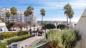 For sale Playa de la Fontanilla duplex