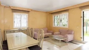 Apartamento en venta de 3 dormitorios en Los Pinos de Nagüeles