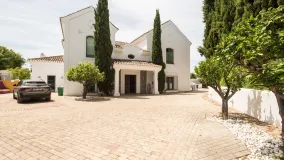 San Pedro de Alcantara, villa en venta de 5 dormitorios