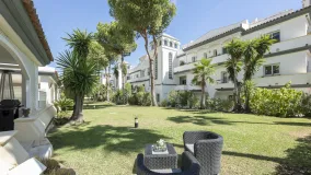 Apartamento planta baja con 3 dormitorios en venta en Dominion Beach