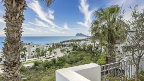 For sale Alcaidesa apartment with 2 bedrooms