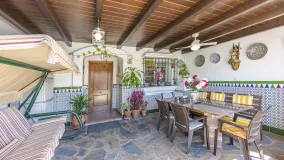For sale town house in Estepona
