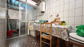 For sale Estepona Town 4 bedrooms apartment