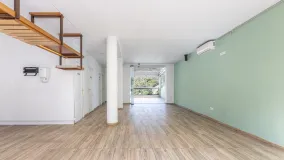 5 bedrooms town house in Benahavis for sale