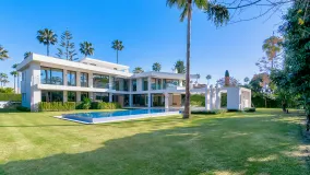 For sale 5 bedrooms villa in Kings & Queens