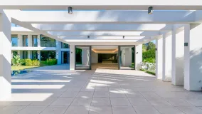 For sale 5 bedrooms villa in Kings & Queens