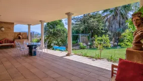 For sale villa in Zona B with 5 bedrooms