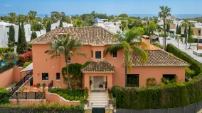 Villa with 5 bedrooms for sale in Villas de Vasari