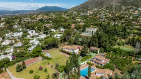For sale Cascada de Camojan villa with 8 bedrooms