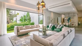Villa with 6 bedrooms for sale in Valderrama Golf