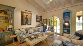 For sale villa in Zona E with 9 bedrooms