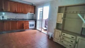 Adosado en venta en Estepona Casco Antiguo con 5 dormitorios