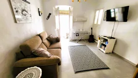 Apartamento en venta en Estepona Casco Antiguo con 2 dormitorios