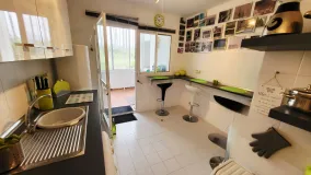 For sale ground floor apartment in Estepona Golf