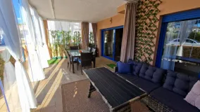 For sale ground floor apartment in Duquesa Suites