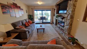 For sale ground floor apartment in Duquesa Suites