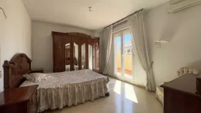 Duplex for sale in Estepona Centre