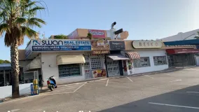 Building for sale in El Pilar