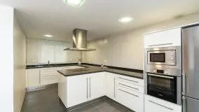 Se vende atico duplex en Guadalmina Alta
