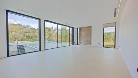 Buy Sotogrande Alto villa with 6 bedrooms