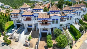 For sale town house with 3 bedrooms in Alcaidesa