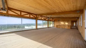 Se vende villa con 5 dormitorios en Zona L