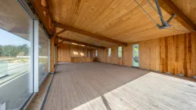 Se vende villa con 5 dormitorios en Zona L