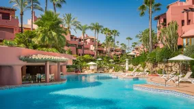 Apartamento planta baja en venta en Menara Beach