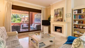 Apartamento en venta en Alhambra del Golf con 2 dormitorios