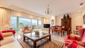 3 bedrooms apartment in La Corniche for sale